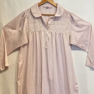 Oscar De La Renta Pink Label Med‎ Pale Pink Nightgown Demure Early 2000s Granny
